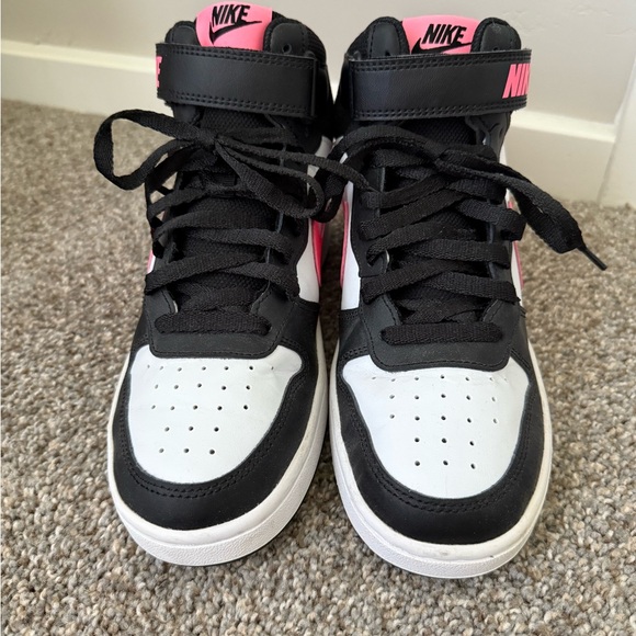 Nike Court Borough black & pink sneakers- youth size 6.5/women size 8-8.5 - Picture 9 of 9